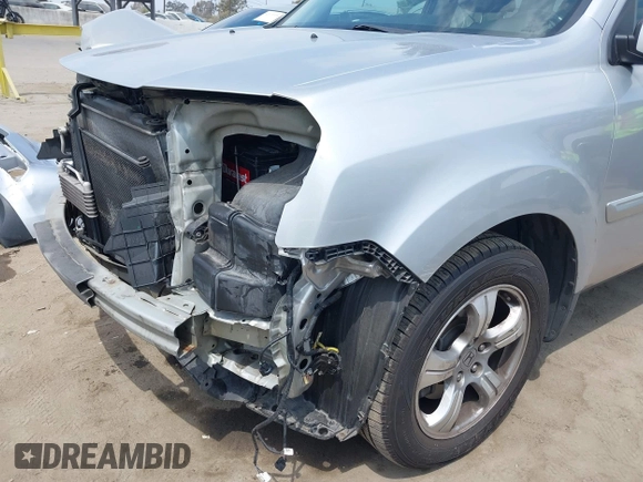 2013 Honda Pilot EX-L with VIN 5FNYF4H58DB049642, listed as a IAAI auction lot 42116017 with 116,647 mi miles. Bid and sale history available at carsss.com. Image 18.