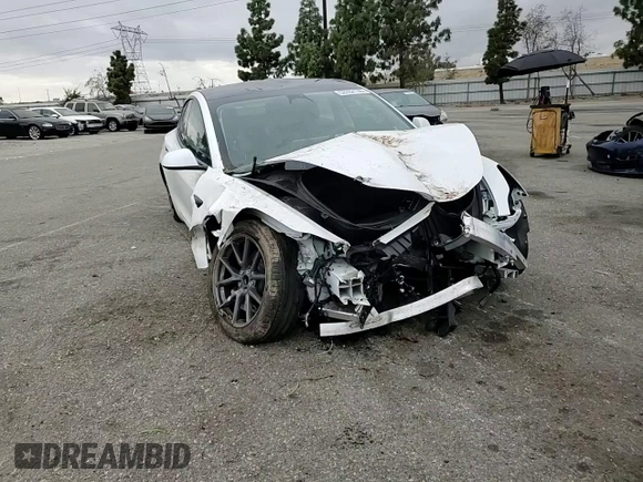 2023 Tesla Model 3 z VIN 5YJ3E1EA0PF504727, wystawiony jako Copart lot #53762135 z przebiegiem 17 554 mil mil oraz Szkoda całkowita • Salvage title. Historia ofert i sprzedaży dostępna na DreamBid. Obrazek 10.