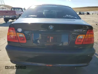 2005 BMW 3 Series 325xi with VIN WBAEU33455PR17327, listed as a Copart auction lot 80073734 with 177,760 mi miles and Salvage Title. Bid and sale history available at carsss.com. Image 6.