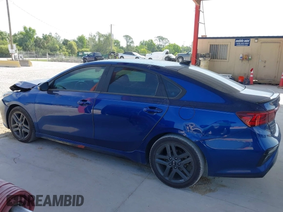 2021 Kia Forte GT-Line z VIN 3KPF34AD2ME386931, wystawiony jako IAAI lot #42333561 z przebiegiem 83 689 mil mil oraz . Historia ofert i sprzedaży dostępna na DreamBid. Obrazek 14.