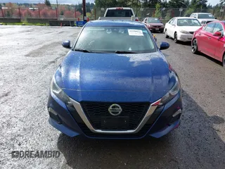 2021 Nissan Altima 2.5 S with VIN 1N4BL4BV0MN381699, listed as a IAAI auction lot 41986811 with 56,886 mi miles. Bid and sale history available at carsss.com. Image 12.