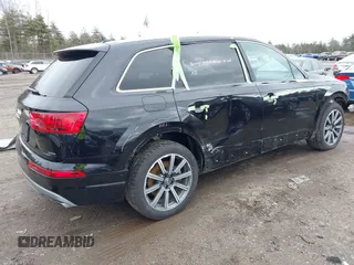 2019 Audi Q7 Premium Plus с VIN WA1LHAF77KD038525, выставлен на аукционе IAAI как лот 41736141 с пробегом 38 928 миль миль и . История ставок и продаж доступна на DreamBid. Изображение 4.