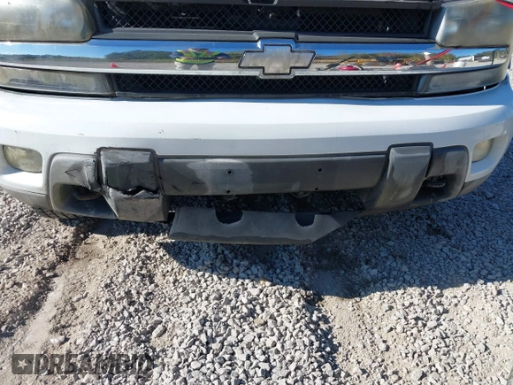 2004 Chevrolet TrailBlazer EXT LT with VIN 1GNET16S246147331, listed as a IAAI auction lot 40595061 with 223,984 mi miles. Bid and sale history available at carsss.com. Image 6.