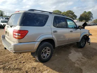 2004 Toyota Sequoia SR5 with VIN 5TDZT34A64S212830, listed as a Copart auction lot 79489334 with 284,085 mi miles and Salvage Title. Bid and sale history available at carsss.com. Image 3.