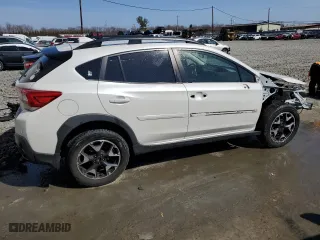 2019 Subaru Crosstrek Premium with VIN JF2GTADC5KH395685, listed as a Copart auction lot 49278955 with 54,364 mi miles and Salvage Title. Bid and sale history available at carsss.com. Image 3.