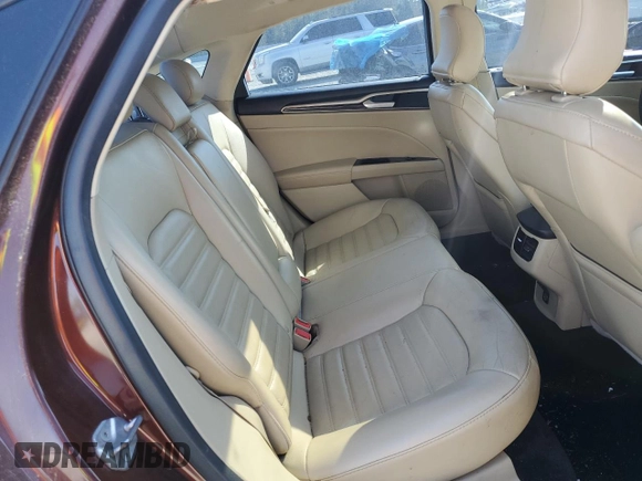 2016 Ford Fusion SE with VIN 3FA6P0HD1GR182692, listed as a Copart auction lot 52715035 with 130,714 mi miles and Clean Title. Bid and sale history available at DreamBid. Image 10.