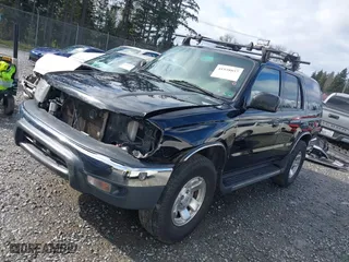 2000 Toyota 4Runner SR5 with VIN JT3HN86R1Y0322493, listed as a IAAI auction lot 41938857 with 121,124 mi miles. Bid and sale history available at carsss.com. Image 18.