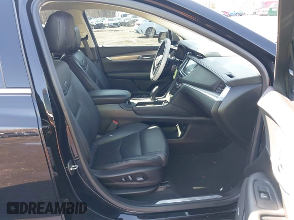 2019 Cadillac XT5 Luxury AWD with VIN 1GYKNDRS0KZ219247, listed as a IAAI auction lot 41870568 with 58,734 mi miles and . Bid and sale history available at carsss.com. Image 5.