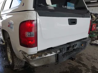2010 Chevrolet Silverado 1500 LT with VIN 3GCRKSE32AG150933, listed as a IAAI auction lot 41721088 with 269,584 mi miles and . Bid and sale history available at DreamBid. Image 19.
