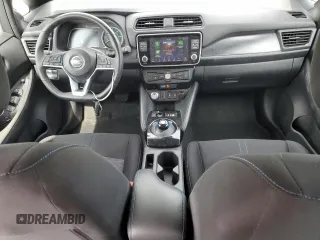 2022 Nissan LEAF SV z VIN 1N4AZ1CVXNC559199, wystawiony jako Copart lot #58746595 z przebiegiem 33 415 mil mil oraz Tytuł czysty. Historia ofert i sprzedaży dostępna na DreamBid. Obrazek 8.