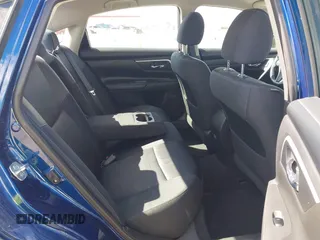 2018 Nissan Altima 2.5 S with VIN 1N4AL3AP3JC142423, listed as a IAAI auction lot 41793851 with 61,391 mi miles. Bid and sale history available at carsss.com. Image 8.