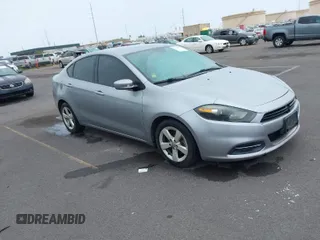 2015 Dodge Dart SXT z VIN 1C3CDFBB4FD315456, wystawiony jako IAAI lot #41603604 z przebiegiem 121 762 mil mil oraz . Historia ofert i sprzedaży dostępna na DreamBid. Obrazek 1.