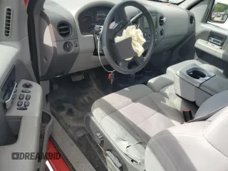 2008 Ford F-150 STX z VIN 1FTRX14W38FB37563, wystawiony jako Copart lot #56236475 z przebiegiem 185 648 mil mil oraz Szkoda całkowita • Salvage title. Historia ofert i sprzedaży dostępna na DreamBid. Obrazek 8.