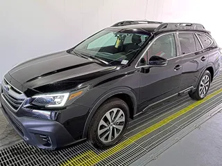 2020 Subaru Outback Premium с VIN 4S4BTACC8L3141957, выставлен на аукционе IAAI как лот 42557552 с пробегом 70 141 миль миль и . История ставок и продаж доступна на DreamBid. Изображение 1.