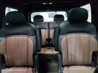2024 Kia EV9 GT-Line with VIN KNDAEFS58R6021920, listed as a Copart auction lot 87804715 with 17,047 mi miles and Salvage Title. Bid and sale history available at carsss.com. Image 10.