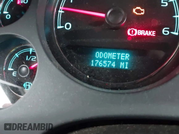 2008 Chevrolet Tahoe Special Service with VIN 1GNFK03058R252177, listed as a IAAI auction lot 41859933 with 176,574 mi miles. Bid and sale history available at carsss.com. Image 15.