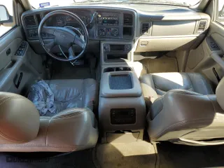 2004 Chevrolet Tahoe LT with VIN 1GNEC13Z84R187526, listed as a Copart auction lot 46661845 with 319,306 mi miles and Salvage Title. Bid and sale history available at carsss.com. Image 8.