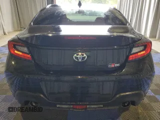 2022 Toyota GR86 with VIN JF1ZNBC14N8750931, listed as a Copart auction lot 71793124 with 11,724 mi miles and Clean Title. Bid and sale history available at carsss.com. Image 6.