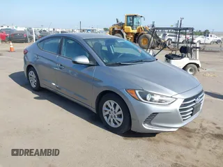 2017 Hyundai Elantra SE z VIN 5NPD74LF0HH189378, wystawiony jako IAAI lot #42408582 z przebiegiem 184 623 mil mil oraz . Historia ofert i sprzedaży dostępna na DreamBid. Obrazek 1.