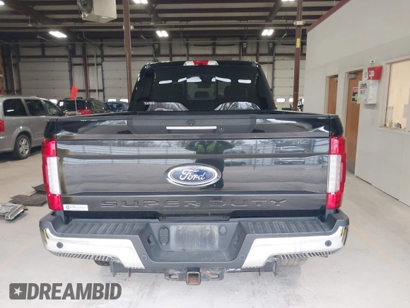 2019 Ford F-250 XL z VIN 1FT7W2BT9KEG37734, wystawiony jako IAAI lot #42042880 z przebiegiem 119 771 mil mil oraz . Historia ofert i sprzedaży dostępna na DreamBid. Obrazek 17.