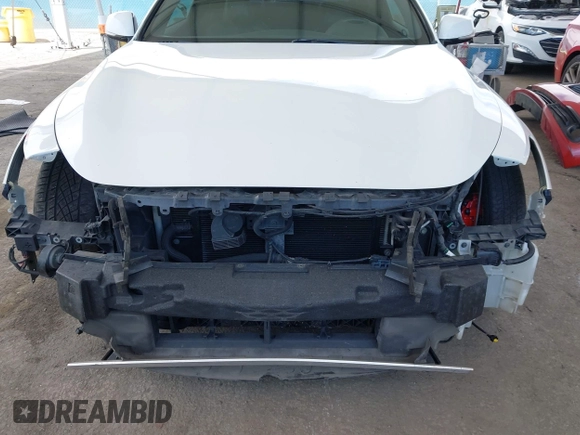 2017 Infiniti Q60 Premium with VIN JN1EV7EK8HM360988, listed as a IAAI auction lot 42009120 with 112,384 mi miles and . Bid and sale history available at DreamBid. Image 6.