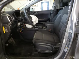 2020 Kia Sportage LX with VIN KNDPM3AC3L7788264, listed as a Copart auction lot 83949654 with 29,500 mi miles and Salvage Title. Bid and sale history available at carsss.com. Image 7.