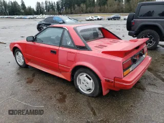1986 Toyota MR2 z VIN JT2AW15C3G0056187, wystawiony jako Copart lot #45431545 z przebiegiem 128 456 mil mil oraz Tytuł czysty. Historia ofert i sprzedaży dostępna na DreamBid. Obrazek 2.