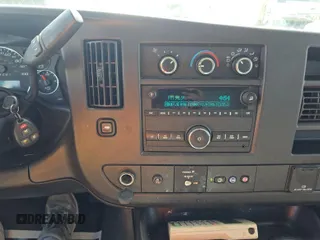 2021 Chevrolet Express Cargo с VIN 1GCWGAFP2M1166293, выставлен на аукционе IAAI как лот 42566387 с пробегом 116 410 миль миль и . История ставок и продаж доступна на DreamBid. Изображение 19.