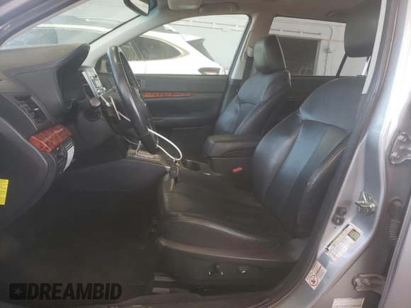 2010 Subaru Outback Limited Power Moon with VIN 4S4BRBKC3A3338389, listed as a Copart auction lot 61143245 with 153,333 mi miles and Clean title. Bid and sale history available at DreamBid. Image 7.