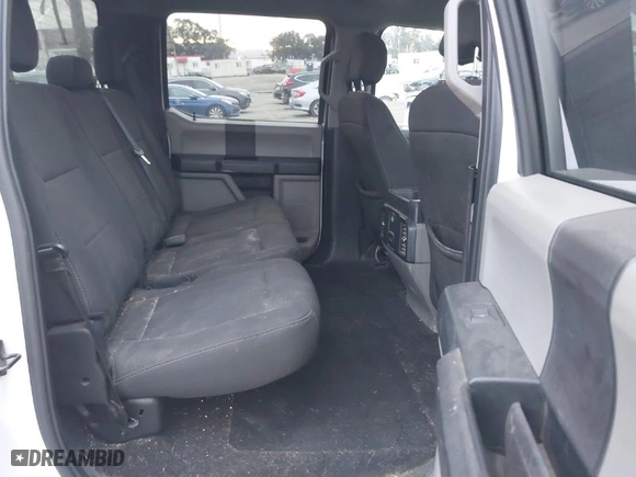 2018 Ford F-150 XL with VIN 1FTEW1CP2JKF59249, listed as a IAAI auction lot 41749997 with 122,020 mi miles. Bid and sale history available at carsss.com. Image 8.