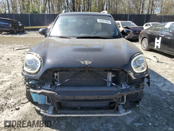 2017 MINI Countryman Cooper z VIN WMZYS7C38H3E06973, wystawiony jako Copart lot #52487865 z przebiegiem 131 464 mil mil oraz Szkoda całkowita • Salvage title. Historia ofert i sprzedaży dostępna na DreamBid. Obrazek 5.