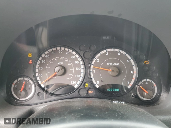 2007 Jeep Liberty Sport z VIN 1J4GL48K37W580719, wystawiony jako Copart lot #57618765 z przebiegiem 166 388 mil mil oraz Czysty tytuł • Clean title. Historia ofert i sprzedaży dostępna na DreamBid. Obrazek 9.