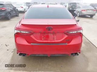 2021 Toyota Camry XSE z VIN 4T1K61AKXMU426592, wystawiony jako IAAI lot #41651425 z przebiegiem 56 485 mil mil oraz . Historia ofert i sprzedaży dostępna na DreamBid. Obrazek 16.