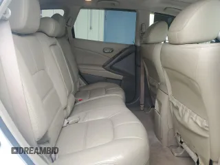 2011 Nissan Murano SV z VIN JN8AZ1MW0BW156770, wystawiony jako Copart lot #51935615 z przebiegiem 185 540 mil mil oraz Czysty tytuł • Clean title. Historia ofert i sprzedaży dostępna na DreamBid. Obrazek 11.