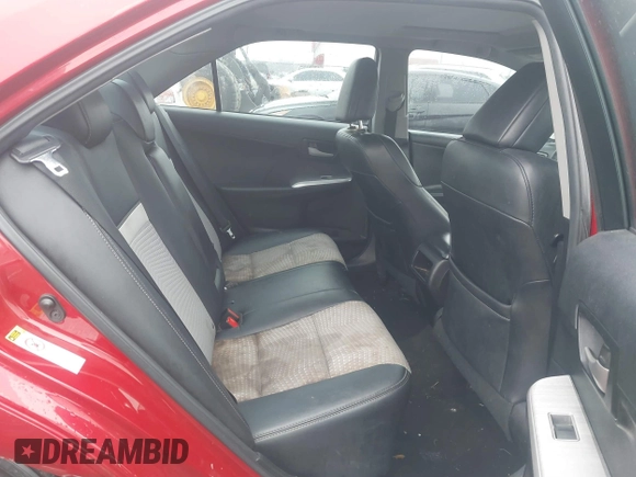 2014 Toyota Camry L with VIN 4T1BF1FK8EU842134, listed as a IAAI auction lot 41500515 with 147,156 mi miles. Bid and sale history available at carsss.com. Image 8.