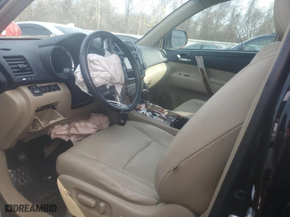 2013 Toyota Highlander Limited with VIN 5TDYK3EH5DS108999, listed as a Copart auction lot 88744325 with 163,707 mi miles and Salvage Title. Bid and sale history available at carsss.com. Image 7.