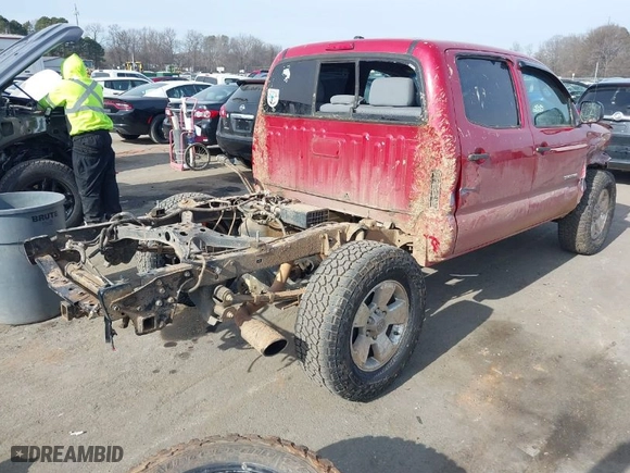 2011 Toyota Tacoma with VIN 5TFLU4ENXBX016911, listed as a IAAI auction lot 41405398 with 168,088 mi miles. Bid and sale history available at carsss.com. Image 4.