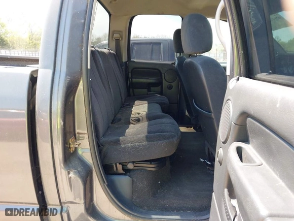 2003 Dodge Ram 1500 ST with VIN 1D7HU18N13S266025, listed as a IAAI auction lot 42040676 with 211,673 mi miles. Bid and sale history available at carsss.com. Image 8.