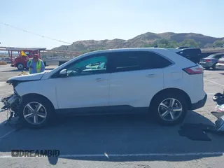 2020 Ford Edge SEL с VIN 2FMPK3J92LBB50181, выставлен на аукционе IAAI как лот 42315954 с пробегом Не указан миль и . История ставок и продаж доступна на DreamBid. Изображение 15.