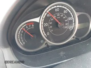 2013 Mazda 2 Sport z VIN JM1DE1KZ4D0163423, wystawiony jako IAAI lot #40404598 z przebiegiem Nie podano mil oraz . Historia ofert i sprzedaży dostępna na DreamBid. Obrazek 7.