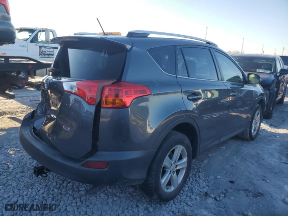 2013 Toyota RAV4 XLE with VIN JTMWFREV1DD011119, listed as a Copart auction lot 88169565 with 211,802 mi miles and Salvage Title. Bid and sale history available at carsss.com. Image 3.