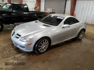 2006 Mercedes-Benz SLK 350 with VIN WDBWK56F06F113528, listed as a Copart auction lot 55430535 with 123,708 mi miles and Clean title. Bid and sale history available at DreamBid. Image 1.
