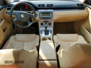 2007 Volkswagen Passat Wolfsburg Edition z VIN WVWAK73C87P134625, wystawiony jako Copart lot #56732085 z przebiegiem 121 801 mil mil oraz Szkoda całkowita • Salvage title. Historia ofert i sprzedaży dostępna na DreamBid. Obrazek 8.