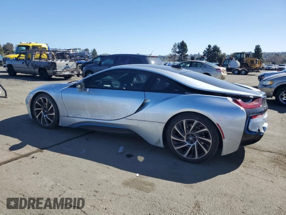 2017 BMW i8 z VIN WBY2Z2C37HV676698, wystawiony jako Copart lot #46544875 z przebiegiem 76 543 mil mil oraz Szkoda całkowita • Salvage title. Historia ofert i sprzedaży dostępna na DreamBid. Obrazek 2.