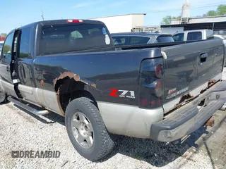 2005 Chevrolet Silverado 1500 Z71 with VIN 1GCEK19Z55Z123416, listed as a IAAI auction lot 41928831 with 1 mi miles. Bid and sale history available at carsss.com. Image 3.