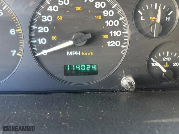 2004 Jeep Grand Cherokee Laredo with VIN 1J4GX48N24C436753, listed as a Copart auction lot 45039845 with 114,024 mi miles and Clean Title. Bid and sale history available at carsss.com. Image 8.