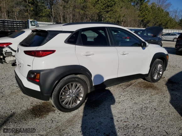 2021 Hyundai Kona SEL with VIN KM8K2CAA6MU716388, listed as a Copart auction lot 41675355 with 84,732 mi miles and Clean Title. Bid and sale history available at carsss.com. Image 3.