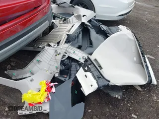 2025 Honda Pilot Elite z VIN 5FNYG1H82SB053897, wystawiony jako IAAI lot #42159290 z przebiegiem 6 168 mil mil oraz . Historia ofert i sprzedaży dostępna na DreamBid. Obrazek 12.