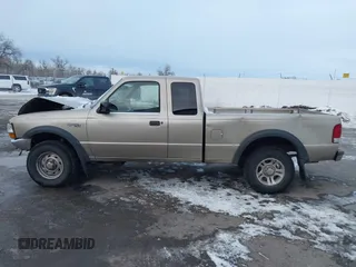 2000 Ford Ranger XLT with VIN 1FTZR15X3YPB74785, listed as a IAAI auction lot 41399100 with 220,259 mi miles and . Bid and sale history available at DreamBid. Image 14.