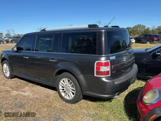 2016 Ford Flex SEL with VIN 2FMGK5C83GBA09724, listed as a Copart auction lot 83862724 with 188,103 mi miles and Clean Title. Bid and sale history available at carsss.com. Image 3.